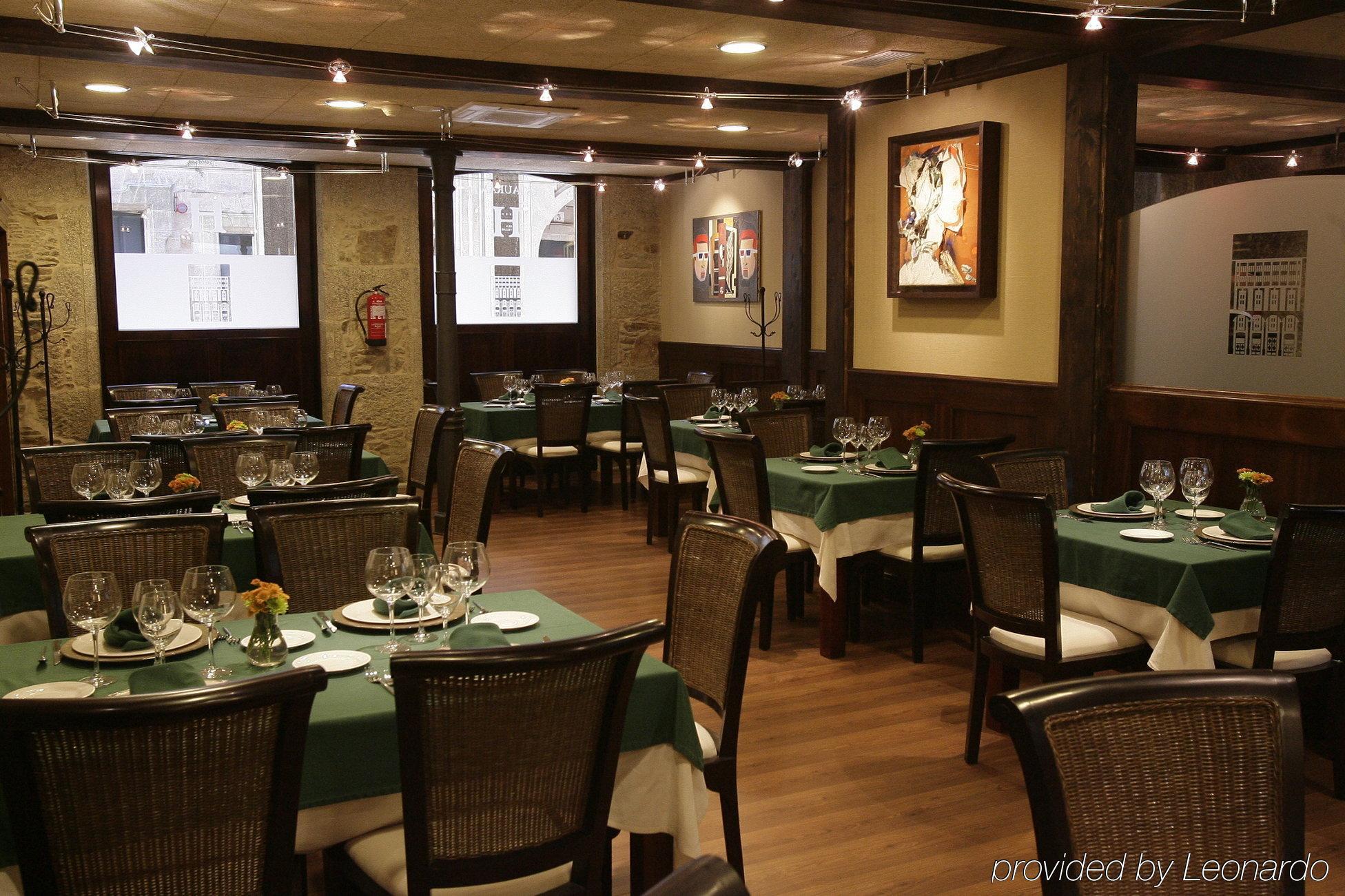 Hotel Rua Villar ซานติอาโก เด กอมโปสเตลา ร้านอาหาร รูปภาพ